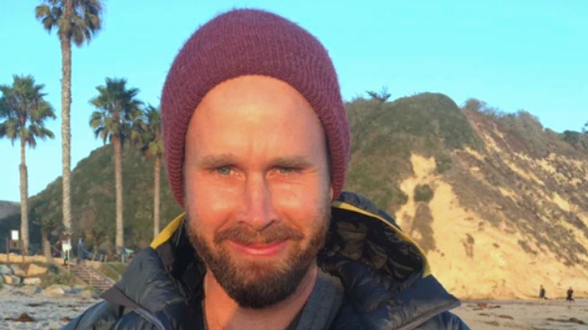 QAnon surfer dad could face death penalty in speargun killings of toddler children