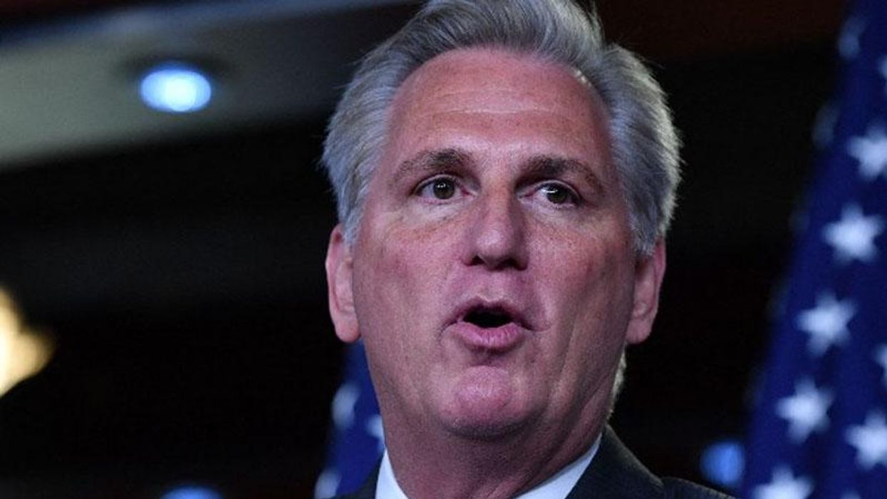 Right-wing influencers defend Kevin McCarthy against GOP insurgency ahead of House vote