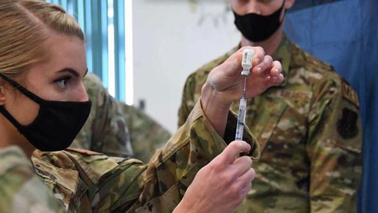 Pentagon to order service members comply with Biden federal employee vaccination requirements: report