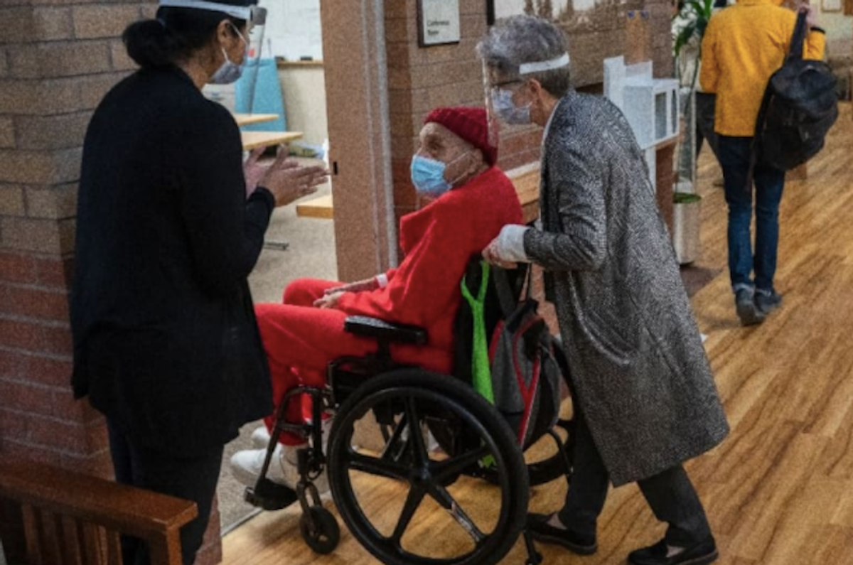 US veterans agency requires COVID vaccines for health workers