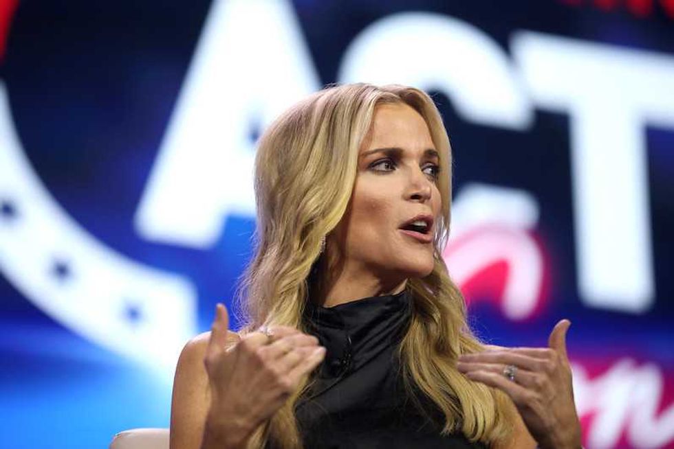 'She's empty inside': Megyn Kelly goes off on Taylor Swift after 'thousand-person wedding'