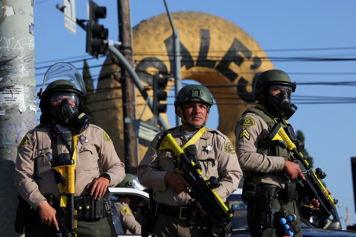 Trump quotas 'killing morale' at ICE as Home Depots busted over violent gangs