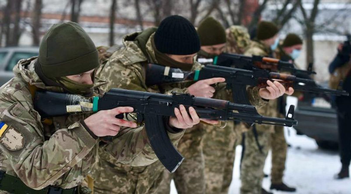 Ukraine’s ordinary citizens train to fight in case of Russian invasion