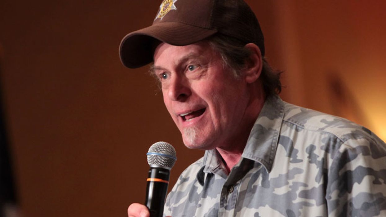 MAGA rock star lobs veiled threat at Dems during Trump rally: 'That's the goal!'