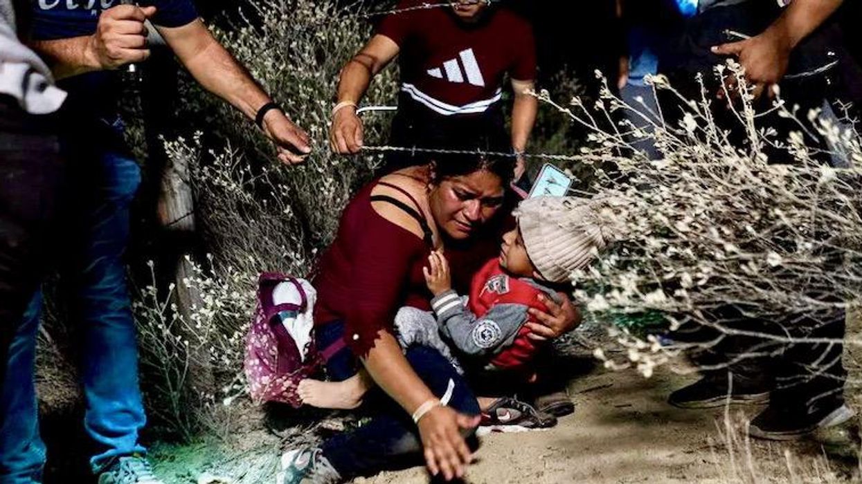 Facing sex discrimination claims, Texas begins jailing migrant women under border crackdown