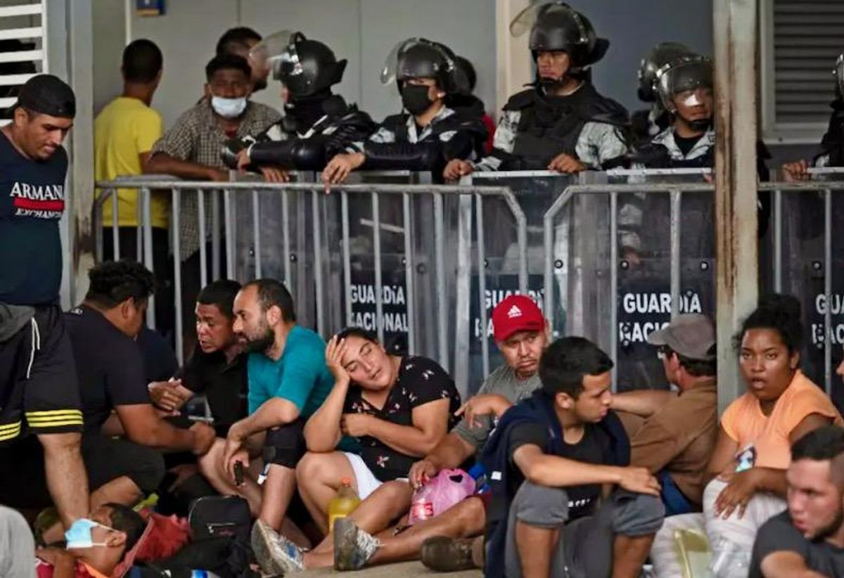 Migrant caravan to continue trek through Mexico Thursday