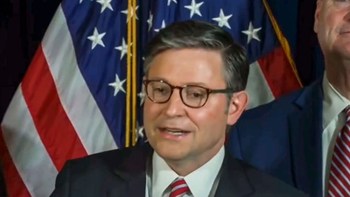 'I would like to frame it in gilded gold': Mike Johnson gushes ahead of Trump's speech