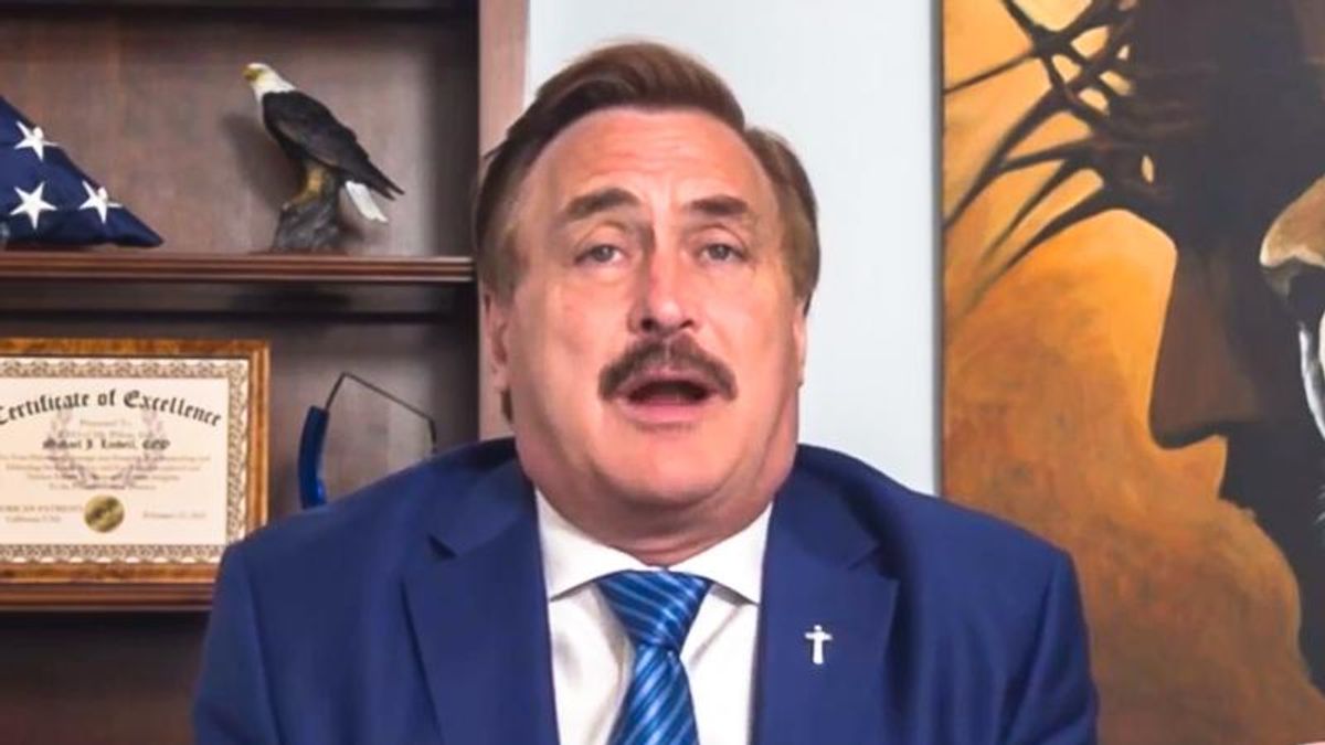 Mike Lindell's new election delusion: 'All those judges Donald Trump put in, they're going to rise up'