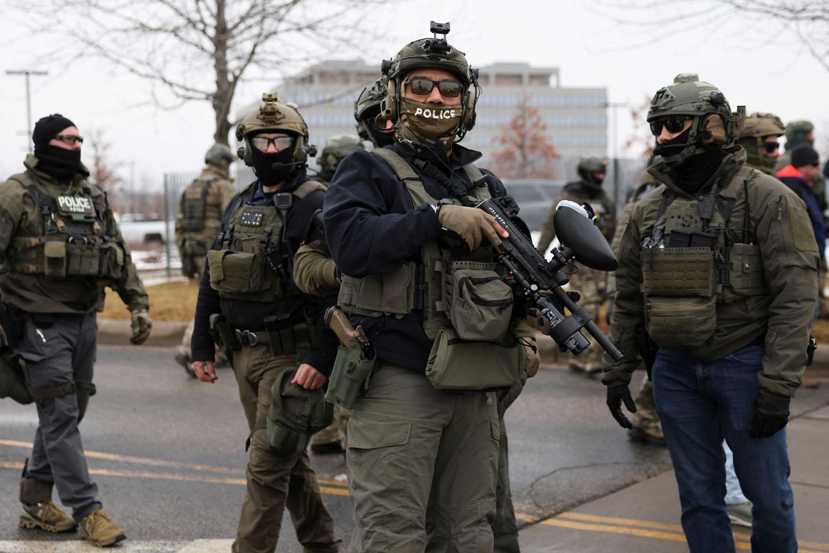 Minnesota ICE protest officers