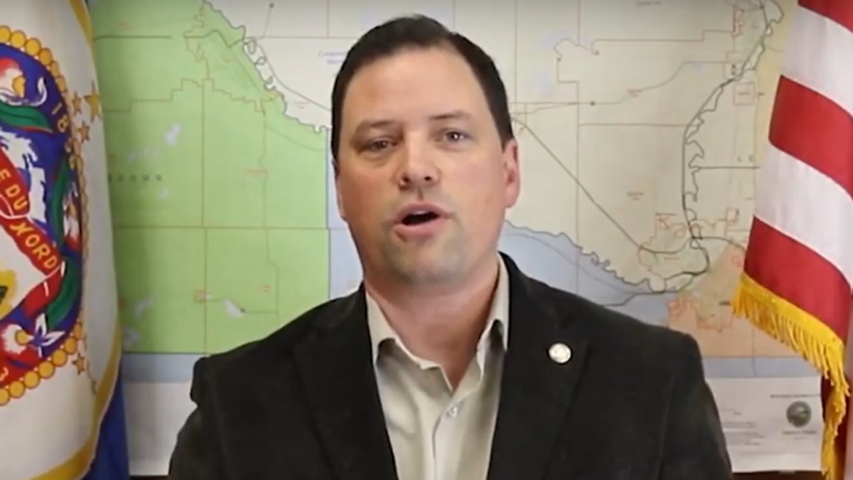 Republican brutally mocked for bill allowing Minnesota counties to defect to South Dakota