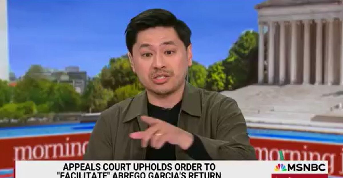 'Smells like weakness': Analyst says Trump admin is 'running scared' from fight it picked