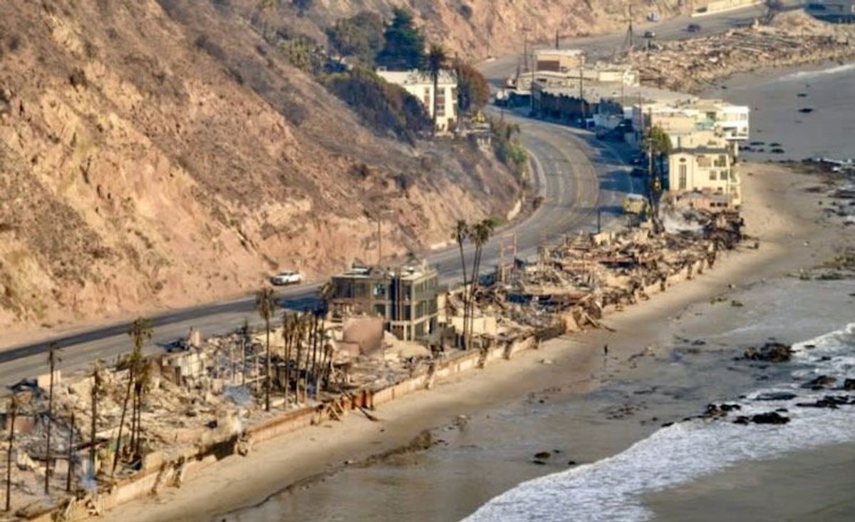 'Apocalyptic': ghastly remains of Malibu come into focus