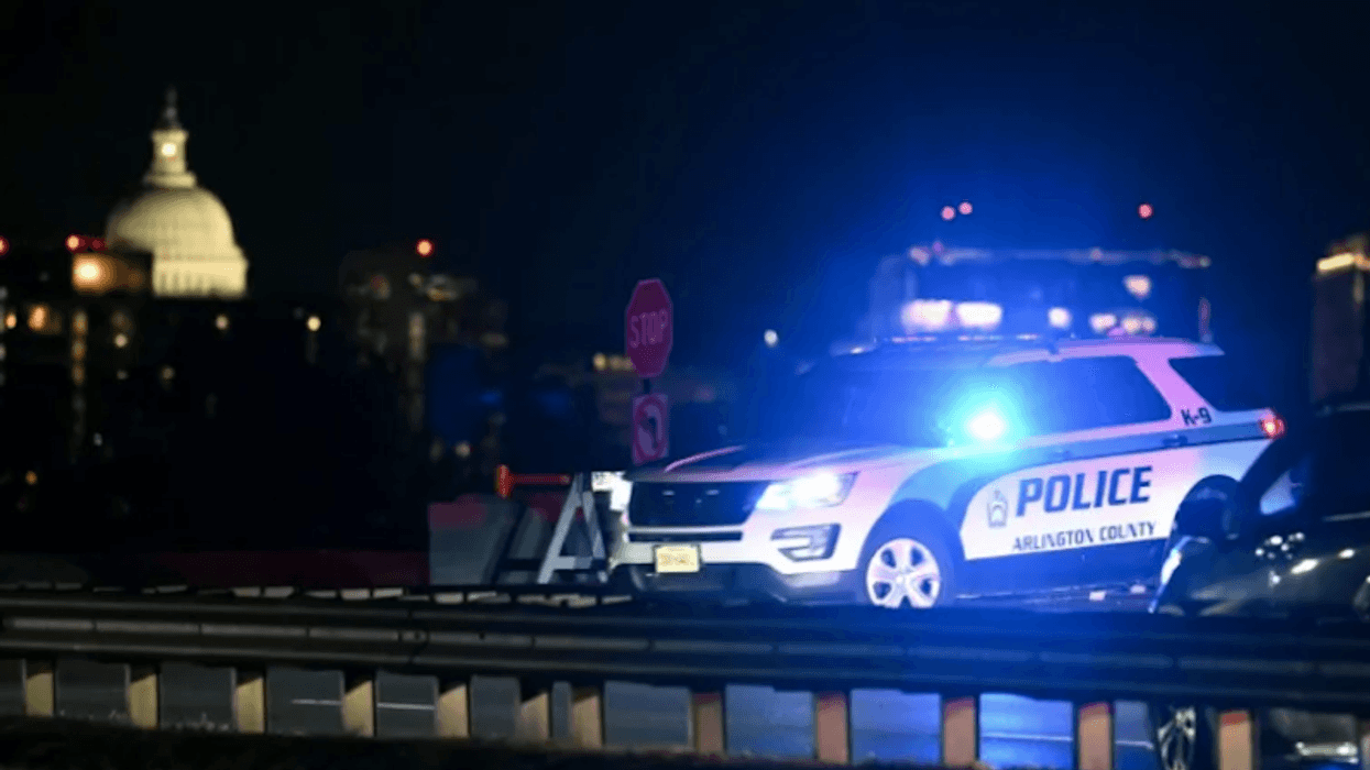 Bodies pulled from Washington river after plane collides with helicopter