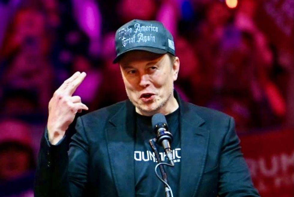 Musk does U-turn on Britain's anti-immigration Farage after disagreement