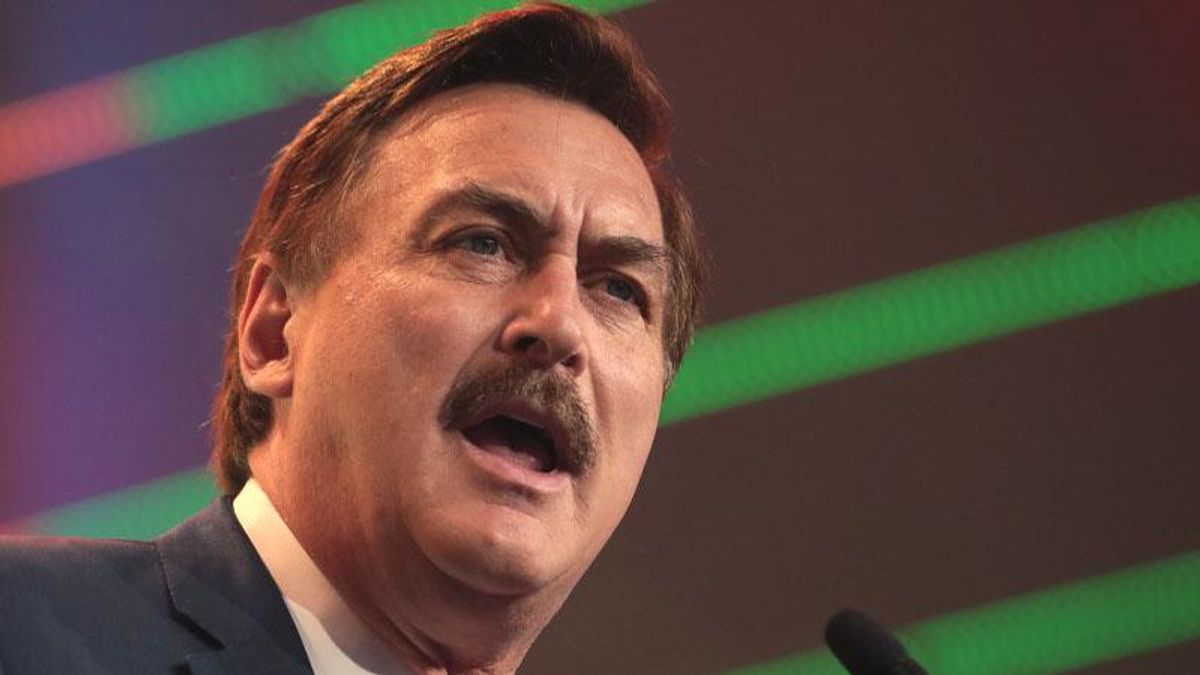 'We've lost everything, every dime': Mike Lindell explains why he can't pay his legal bills