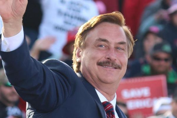 Mike Lindell reveals evidence he says will convince Supreme Court of voter fraud