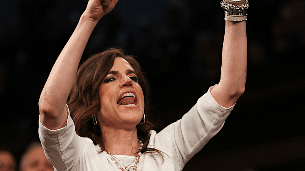 Te kobiety MAGA demaskują rzekomego seksualnego drapieżcę z GOP. To nie jest ten, na którego liczyłeś