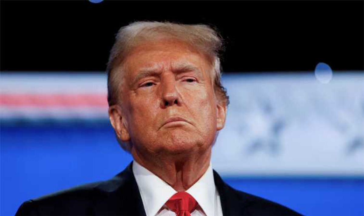 Trump's latest 'vengeful spectacle' alarms analyst as war on America's doctors intensifies