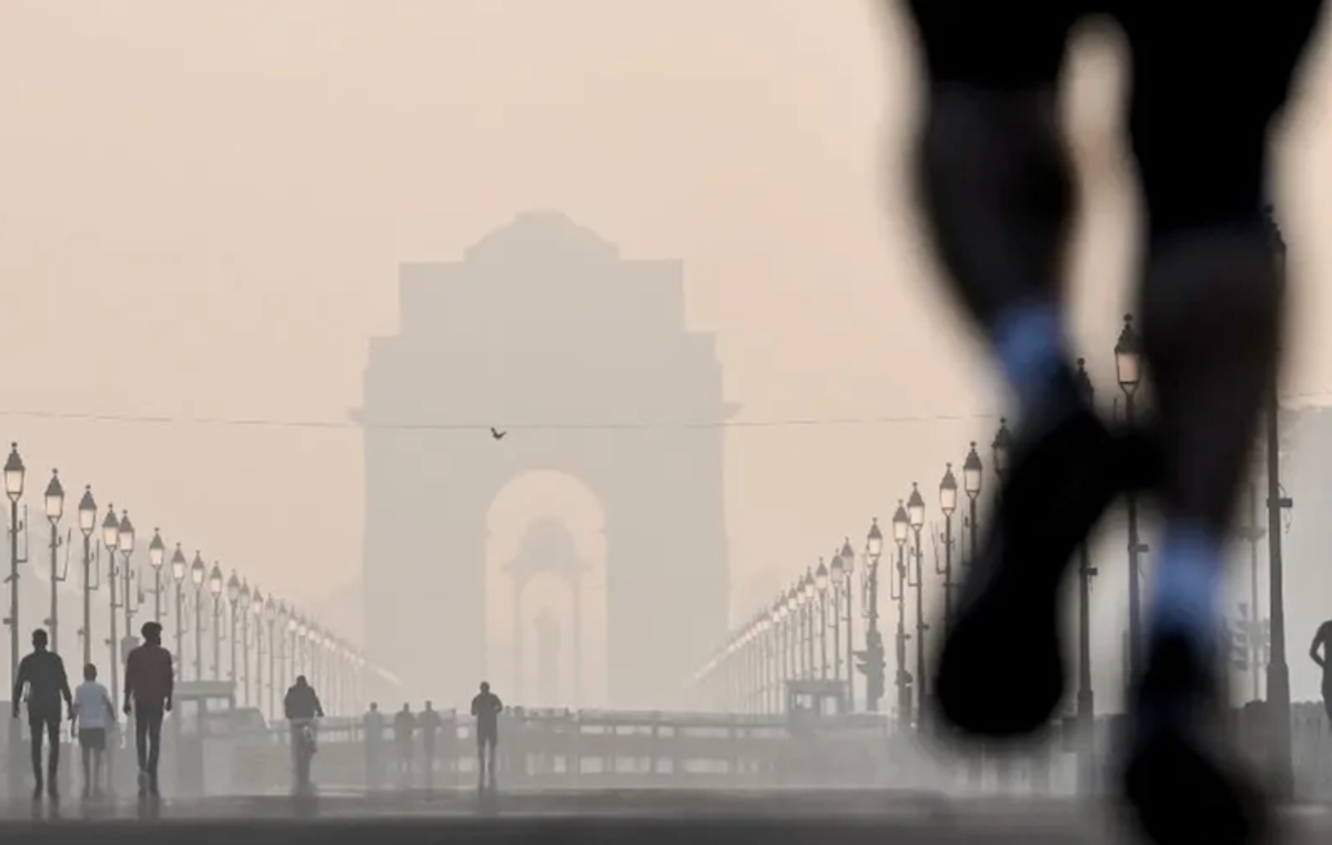 Smog sickness: India's capital struggles as pollution surges