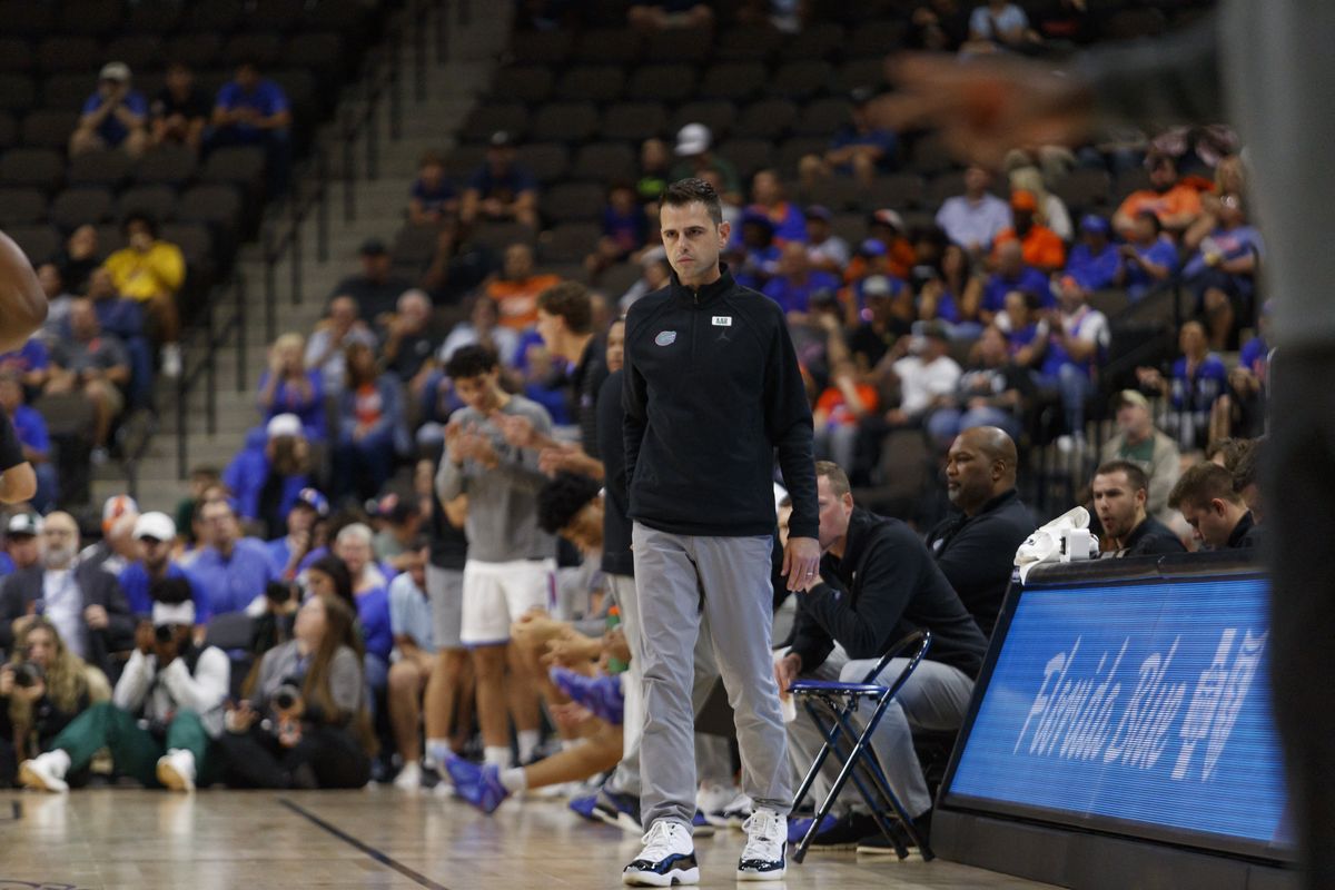 University of Florida's $18M basketball coach accused of stalking students: report