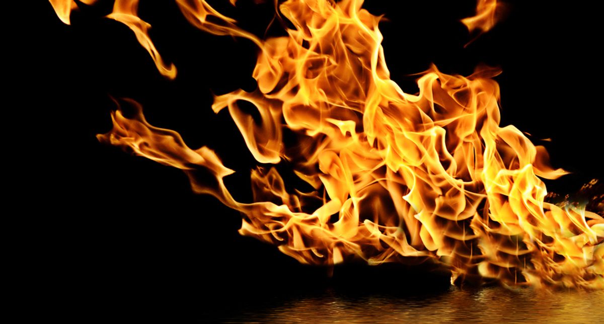 Woman critically burned in house fire despite husband’s daring rescue