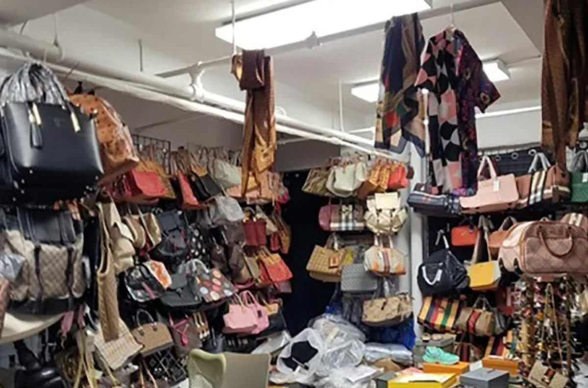 U.S. seizes $1 billion worth of fake luxury goods in N.Y.