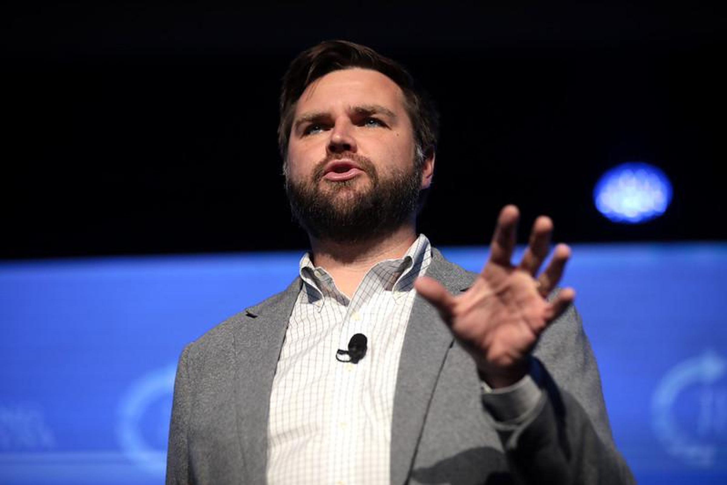 J.D. Vance labeled ‘traitorous’ after internet sees him admit he’d commit ‘insurrection’ (rawstory.com)