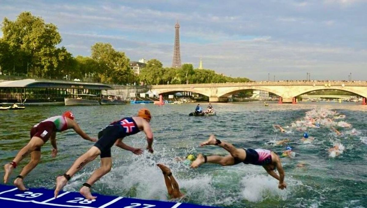 Paris holds its breath for Olympic swimming events in murky Seine
