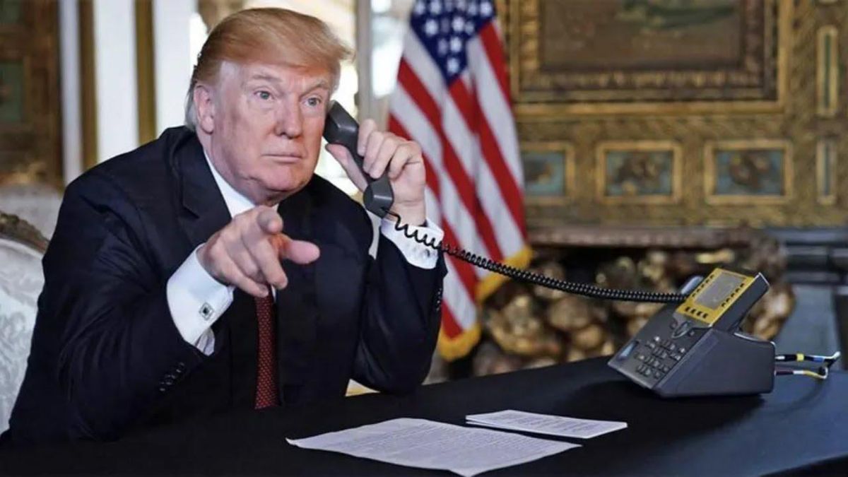 Over 7 hours of disappearing Trump phone records makes Nixon's tapes 'look like nothing': Harvard law professor