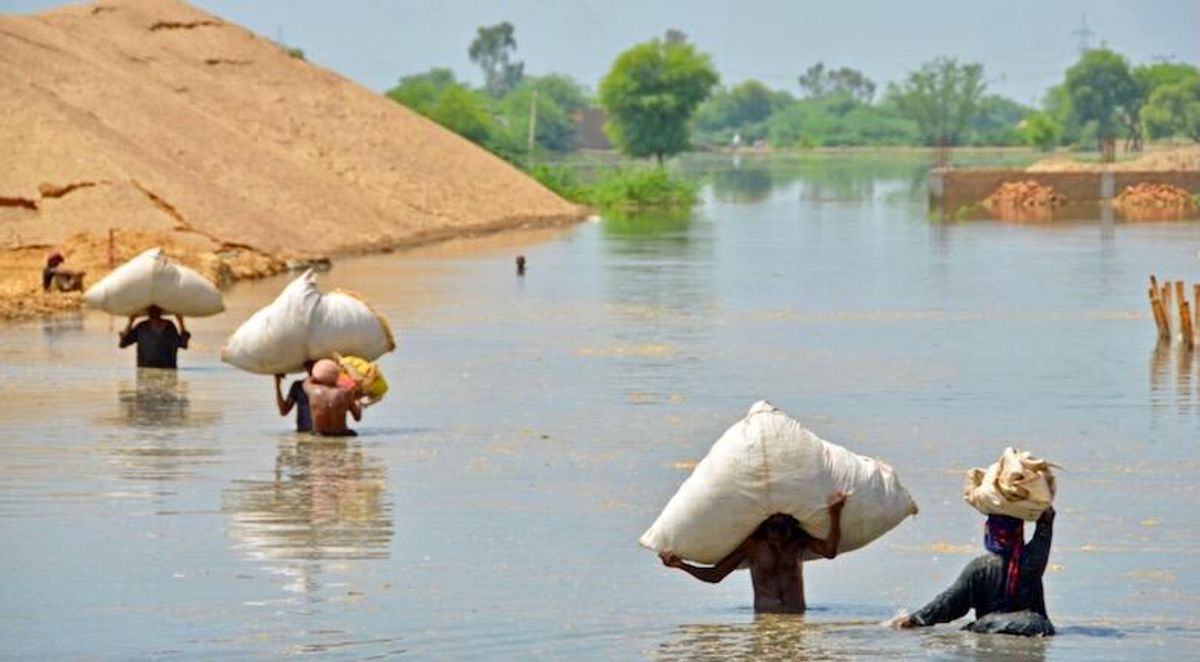 World leaders gather for climate talks under cloud of crises