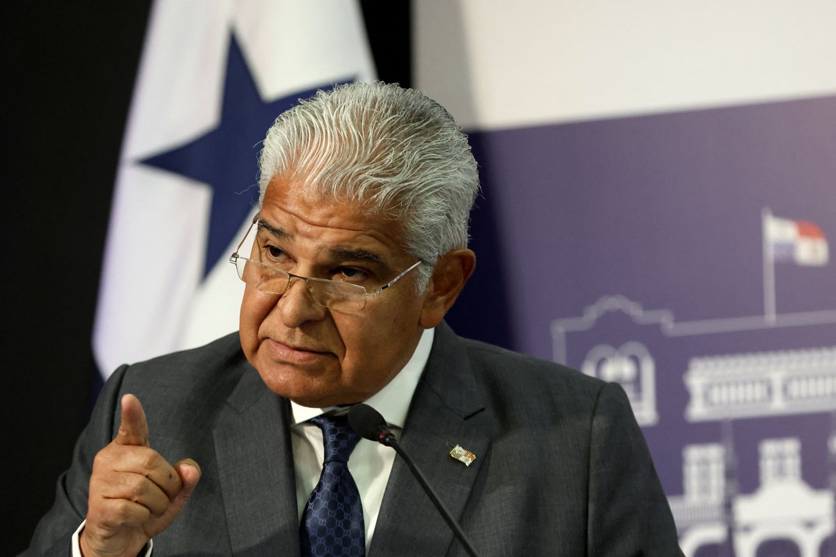 Panama president hits back at Trump and 'rejects' inaugural speech 'in its entirety'
