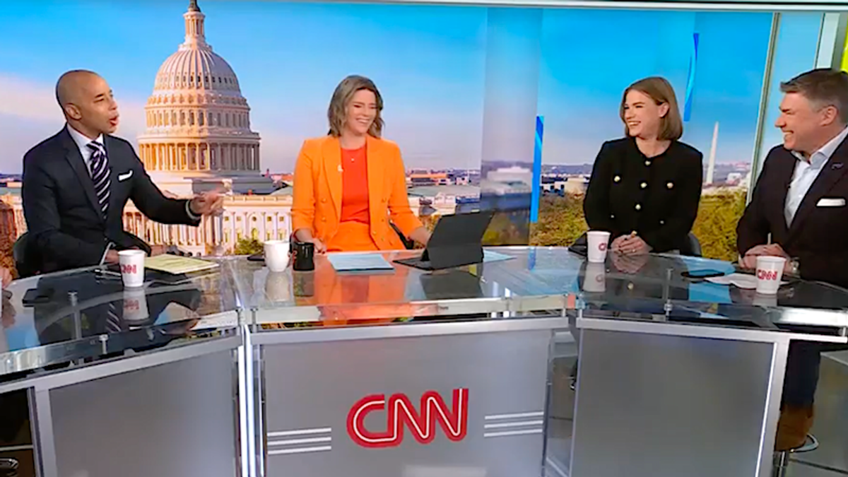 'Hard disagree': CNN conservative sparks clash by defending Trump's FBI move