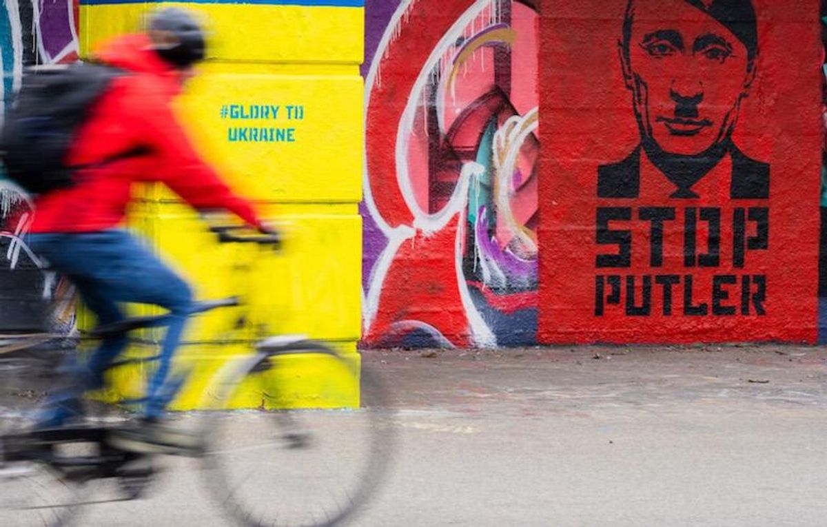 German WWII ghosts loom large in Ukraine crisis