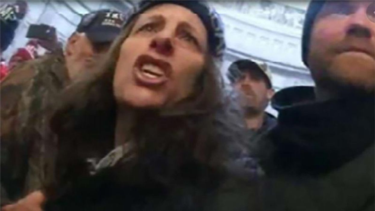 'Sovereign citizen' rioter shouldn't be allowed to present an alibi when video shows her storming the Capitol: prosecutors