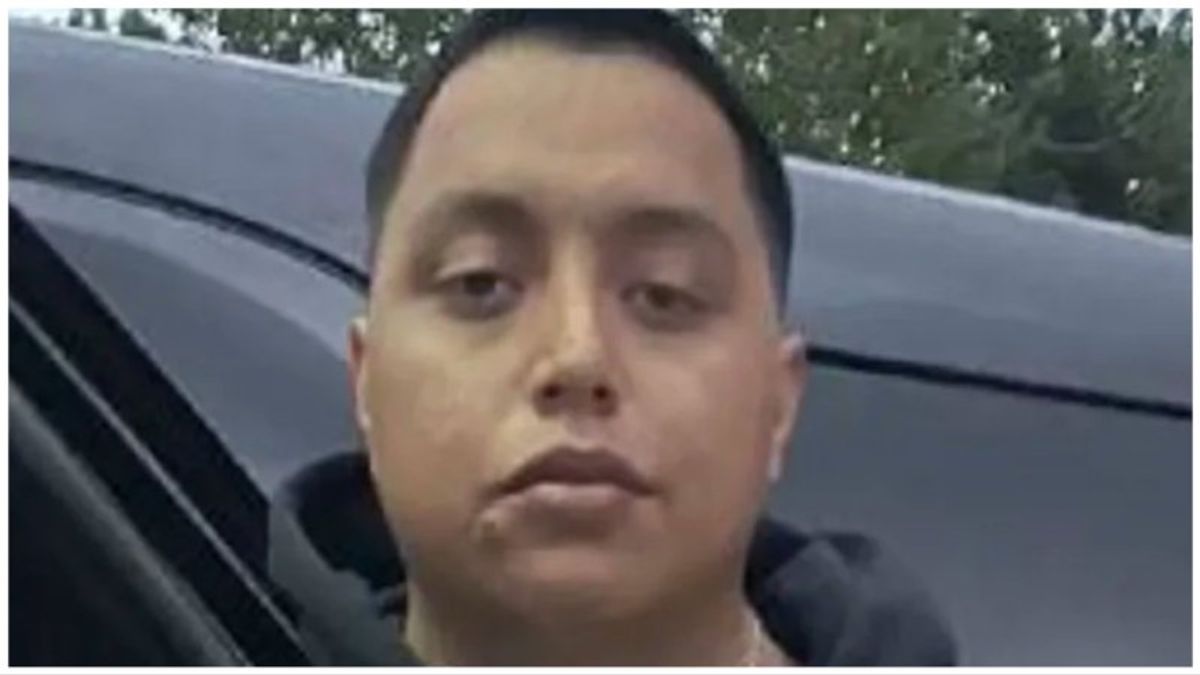 Man shoots cheerleaders who mistook his car for their own: report