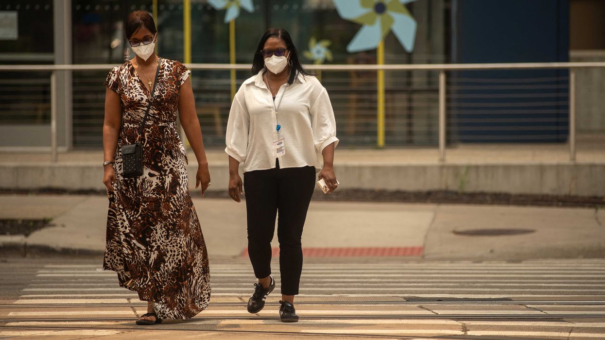 Trump threatens Canada over smoke 'invading' US