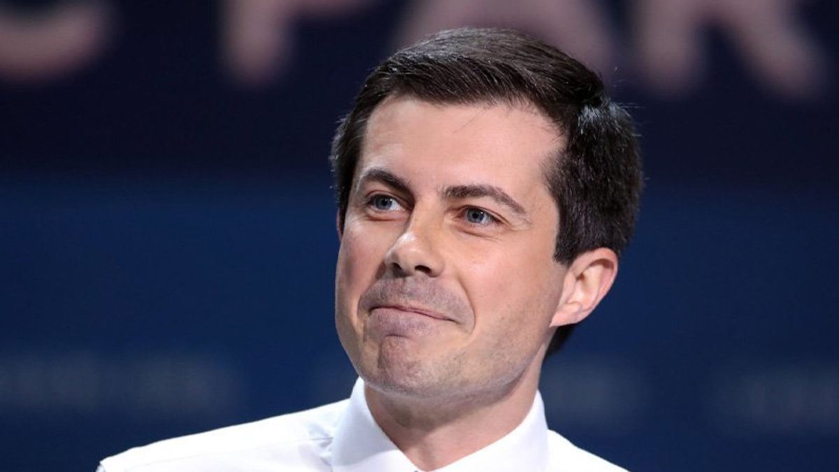 'We cannot be mesmerized': Pete Buttigieg lays out how Democrats can fight Trump