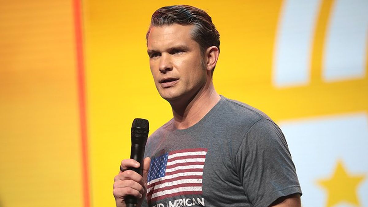 Veteran jabs Hegseth after mom's interview: 'Wouldn't be surprised if she got nominated'