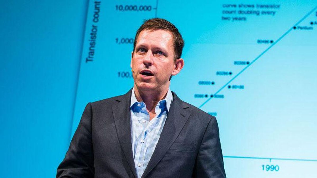 A billionaire Trump ally paid $13 million to buy ex-commerce secretary’s luxury DC home: report