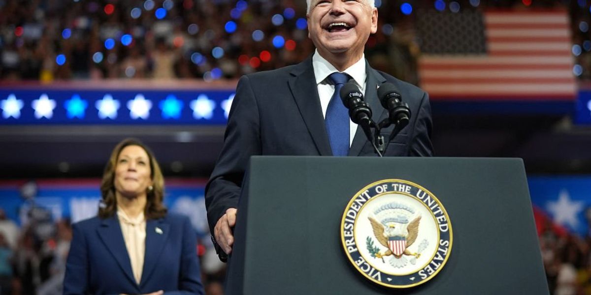 Tim Walz s Sister Says They didn t Know Distant Trump supporting tim-walz-s-sister-says-they-didn-t-know-distant-trump-supporting