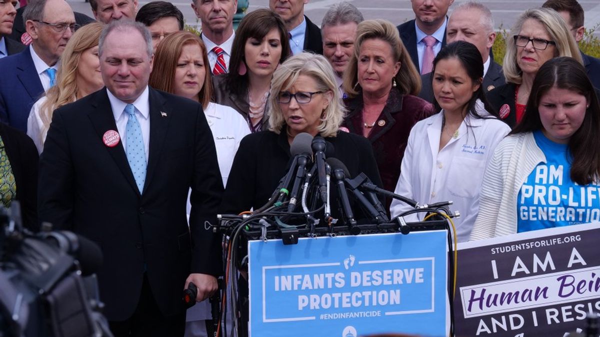 'Your daddy won’t be able to save you': Trump legal ally threatens Liz Cheney