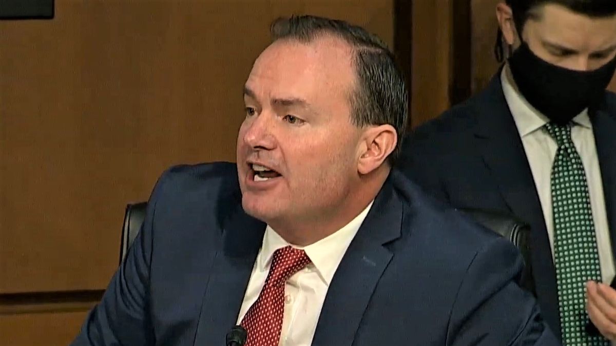 Retired general takes down Mike Lee after senator objects during Trump impeachment trial