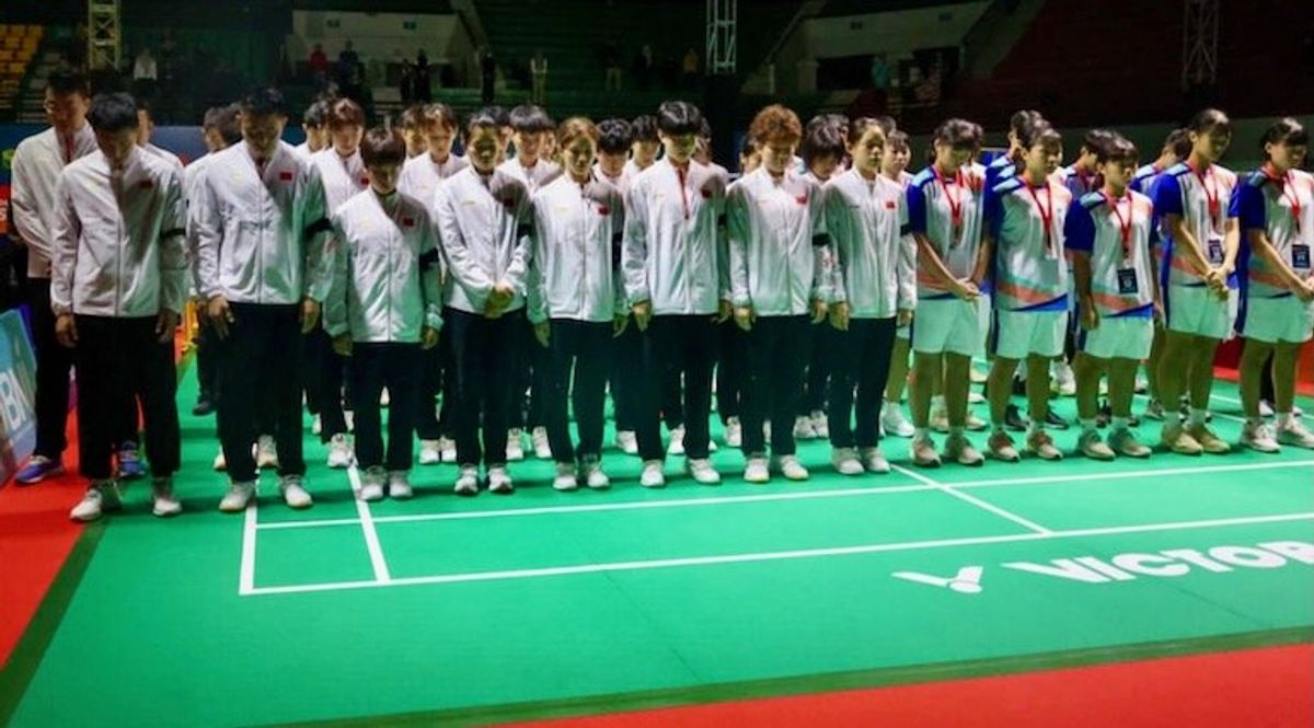 Chinese badminton player, 17, dies after collapsing on court