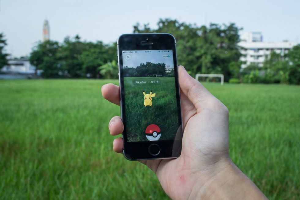 L.A. cops ignored call about a robbery in progress because they were playing Pokémon Go: court documents