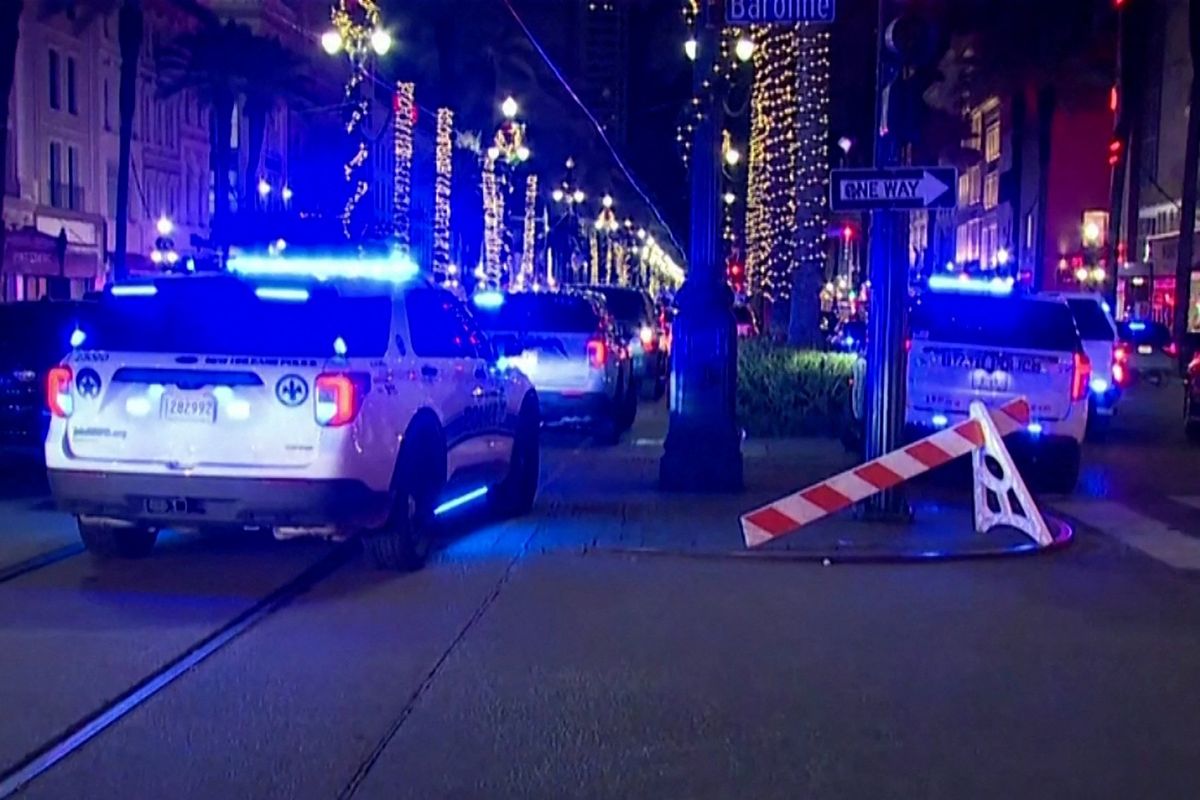 At least 10 dead as truck plows into New Orleans’ Bourbon Street crowds