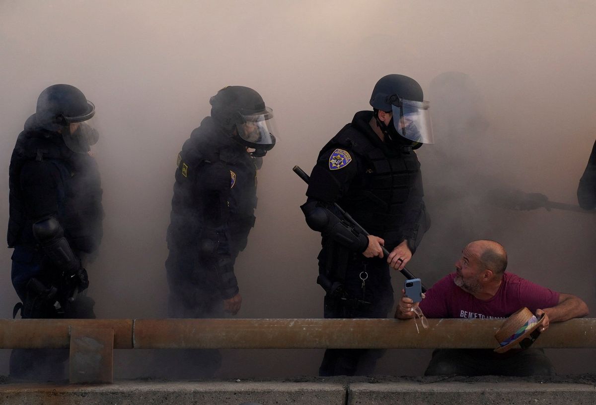 Police ICE protest