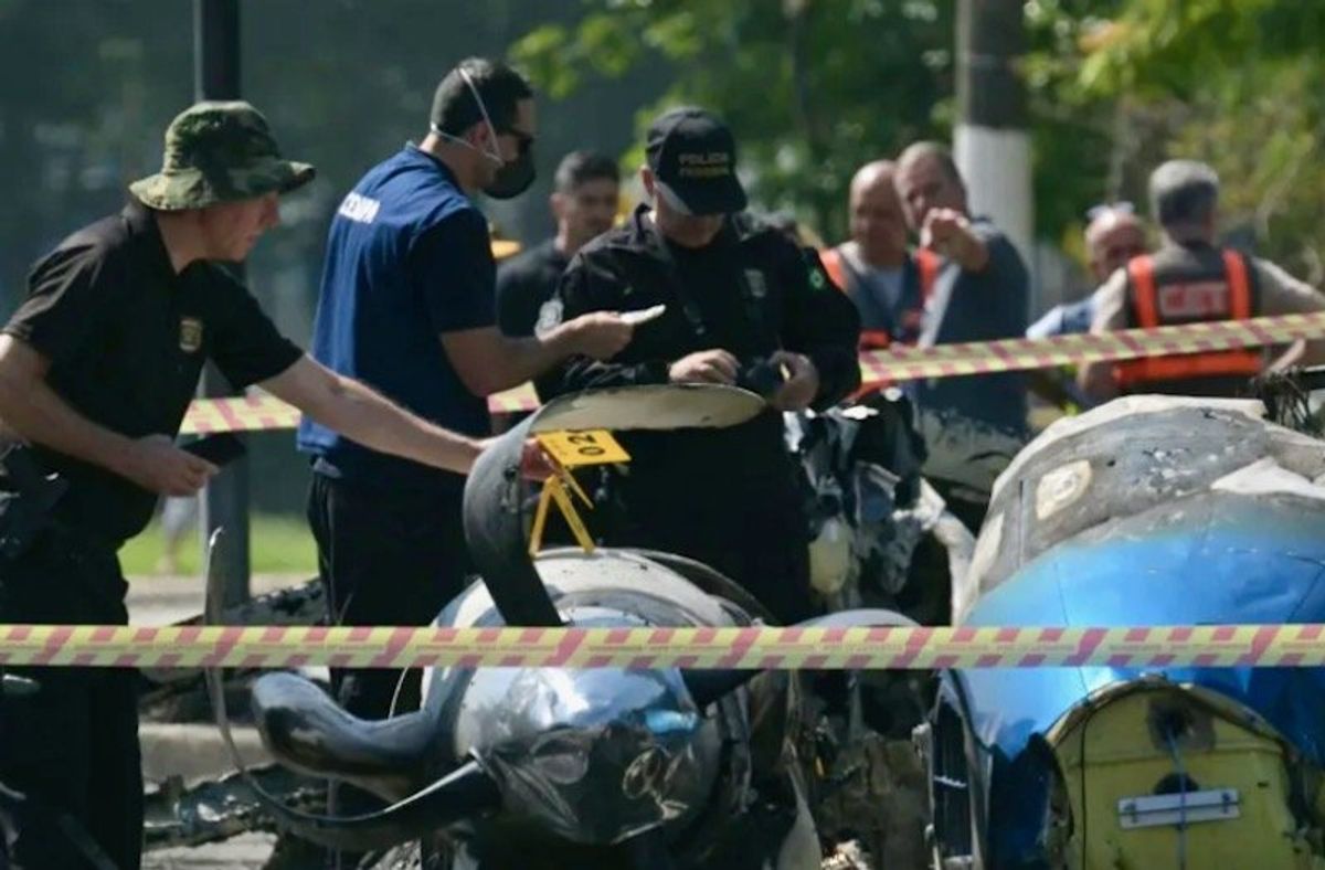 2 dead after small plane crashes in Sao Paulo street, hits bus