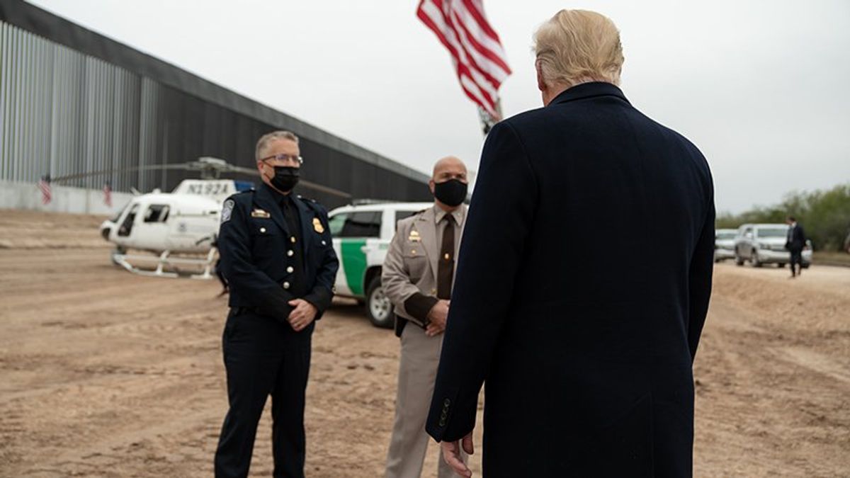 Trump's $20M-per-mile border wall can be bypassed with simple power tools: report