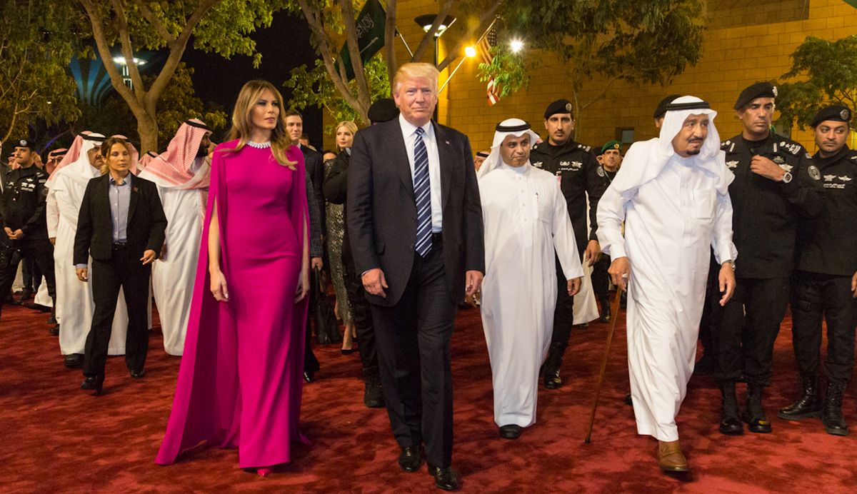 Watchdog sounds alarm that Trump's 'brazen' foreign business dealings will get worse