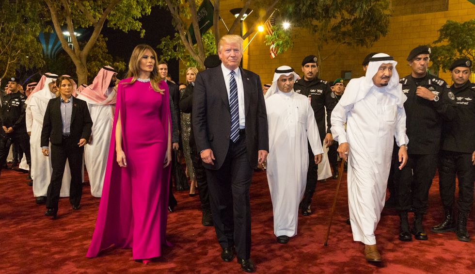 Watchdog sounds alarm that Trump's 'brazen' foreign business dealings will get worse